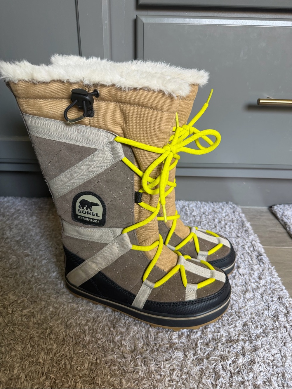 Sorel Women's Tan Winter Boots with Neon Yellow Laces